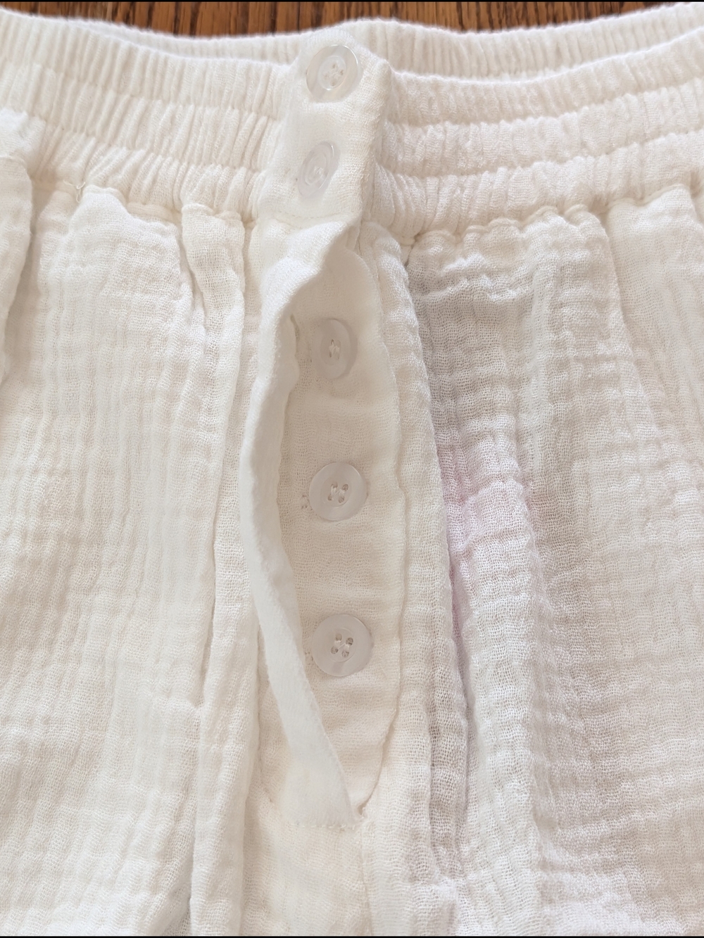 The Shirt Rochelle Behrens Barry Short White Cotton Gauze Shorts - Picture 4 of 12